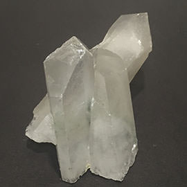 Related Twin crystals with phantom - Prana Crystals