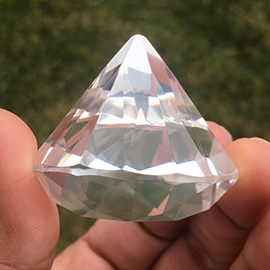 Related Rounded Top Quartz Crystal Diamond Extractor