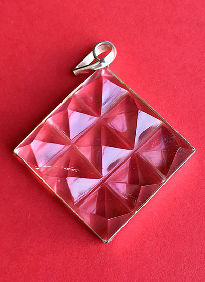 9 Pyramid Crystal Pendant Image