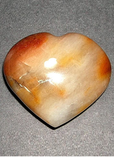 60mm Agate Heart Image