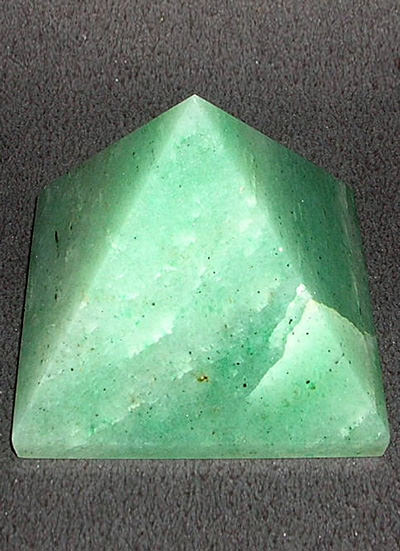 Green Aventurine Pyramid 40m Image