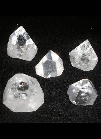 Set of 5 Apophyllite Pyramid Image