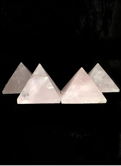 30 mm Set of 6 Rose Quartz Pyramid Image