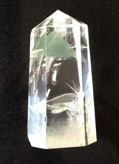 Large Quartz Crystal Phantom Image