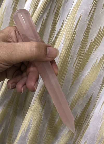 Exclusive Rose Quartz wand Image