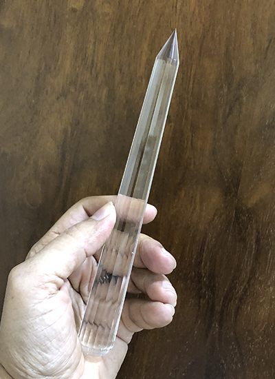 7.6 inches quartz crystal wand Image