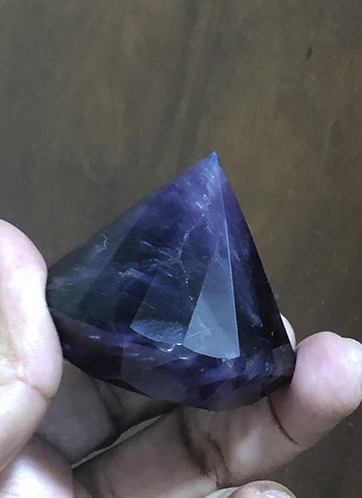 130 grams  big Amethyst Diamond shape Image