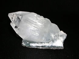 Related Apophyllite Pointer