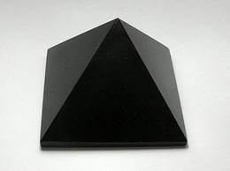 Related 32 mm Black Agate Pyramid