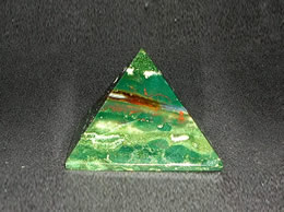 Related 38 mm Bloodstone Pyramid